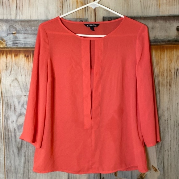 Express NWOT 3/4 Sleeve Blousef - Picture 1 of 4